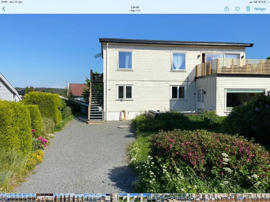 Lys Og Trivelig Leilighet I Larvik Luaran gambar